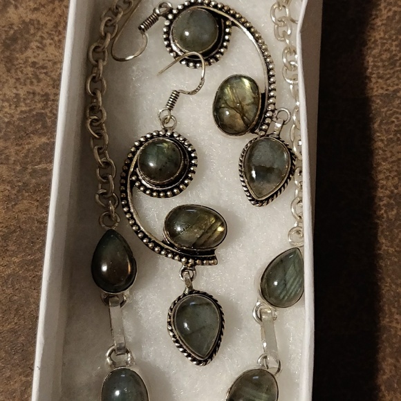 Labradorite Set - Picture 6 of 6